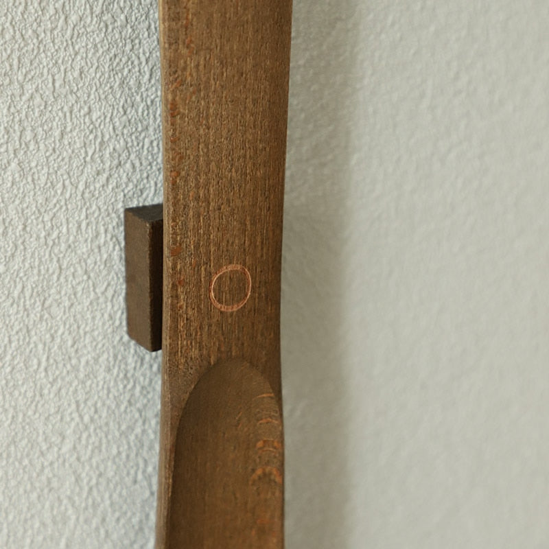 Wood Shoehorn | Long Handle Magnetic Mount