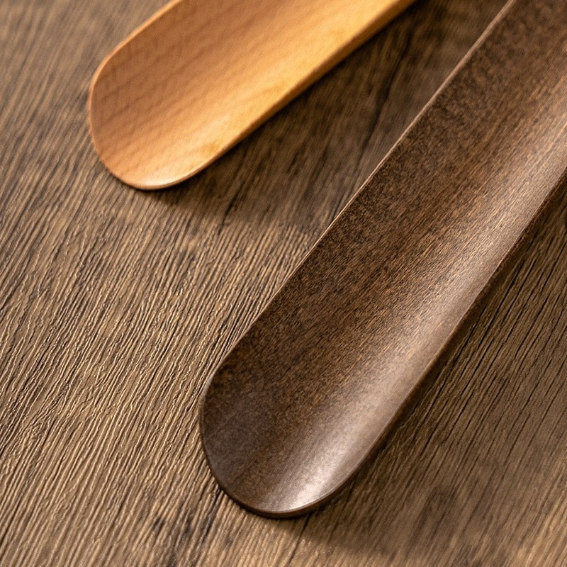 Wood Shoehorn | Long Handle Magnetic Mount