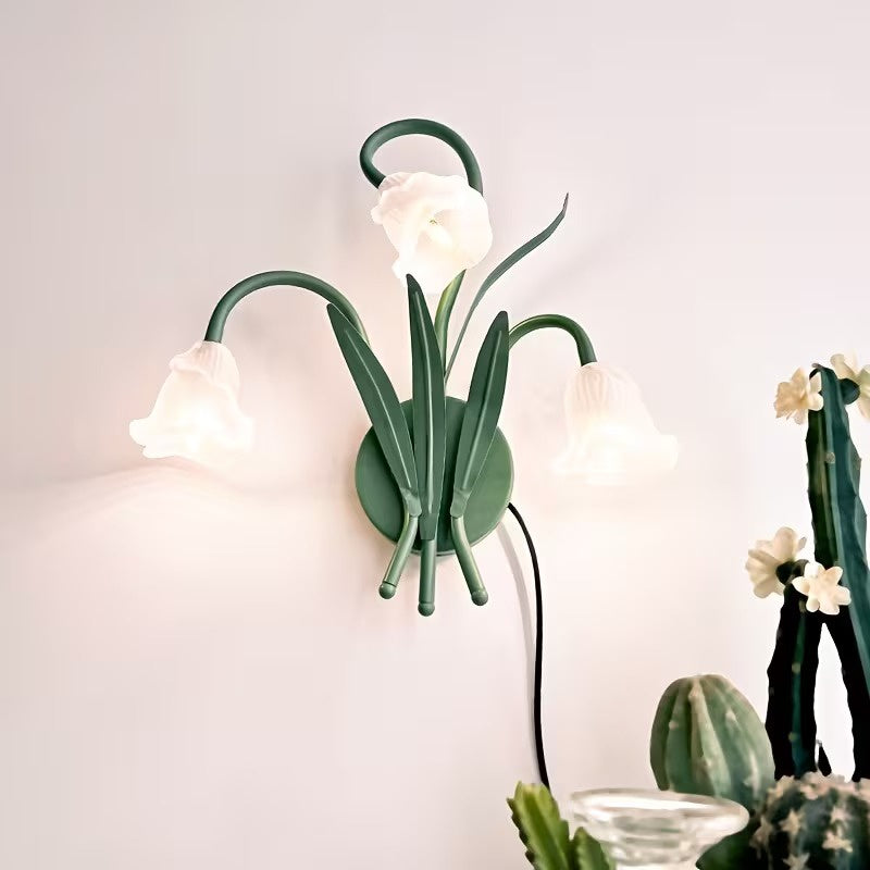 Floral Tube Wall Light | Three-Arm Sconce Fixture