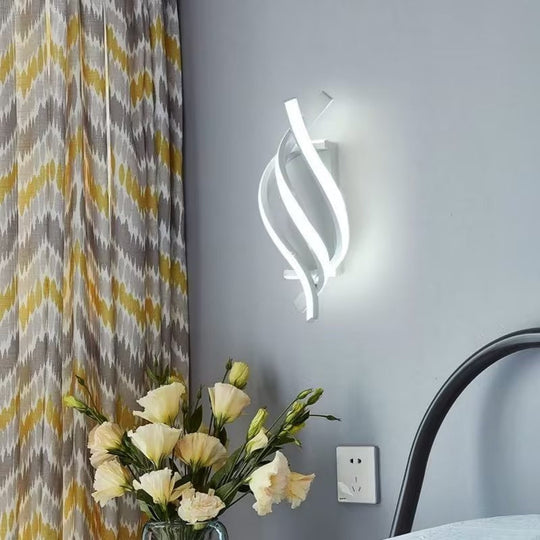 Spiral Band Wall Light | LED Sculptural Sconce